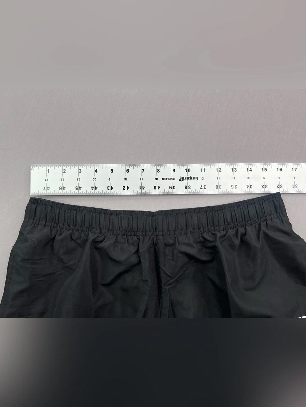 NIKE MENS STACK LOGO 7” LIGHTWEIGHT MESH LINED VOLLEY SWIM TRUNKS